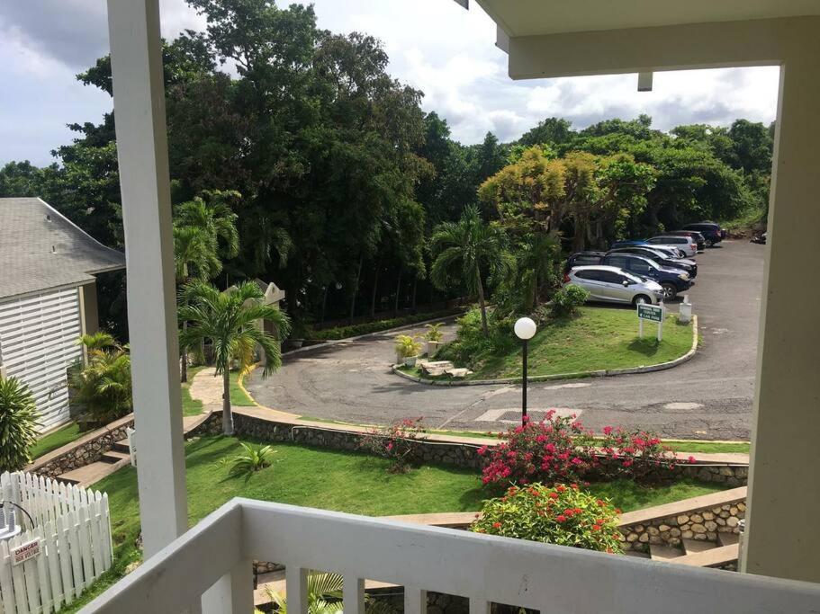 Ocho Rios 2 Bedroom Apartment/Flat Exterior foto